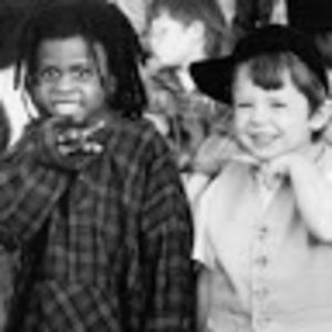 Meet your Posher, Davina